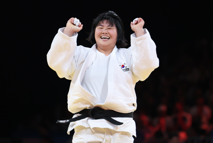 'A valuable medal for the first time in 24 years in South Korea'Kim Ha-yoon did it, overcame the reversal of the judgment'Yudo 女's bronze medal'