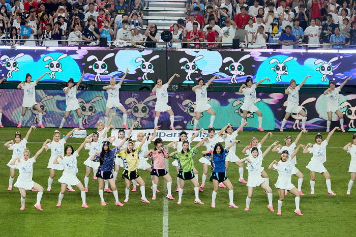 Newzins, Munich vs Tottenham half-time show heated up..Proof of world-class status 