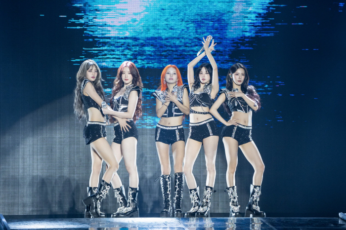  'I'm the Top, Super Lady' (G)I-DLE's World Tour, Fever that blew away the tropical night → Reaffirms the status of K-pop representative group