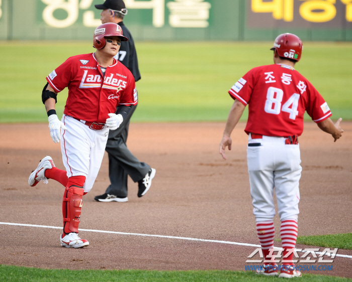 'Starting baseball will be made' 9 wins in the corner  Lee Jae-hyun's net four Samsung, 8-3 SSG sweep and 4 consecutive wins. I got rid of the second-place LG 