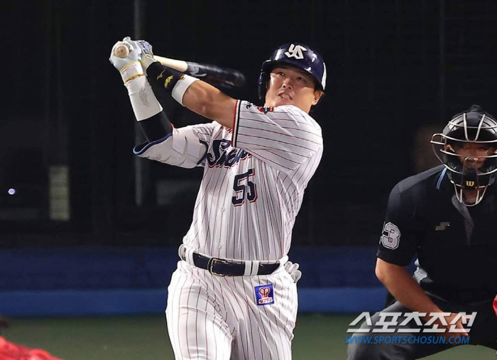 The KBO League has 11 hitters with 20 home runs, and the first 20 home runs in both leagues and 30 home runs are missing after 95 games of Murakami 'Monster'Murakami 