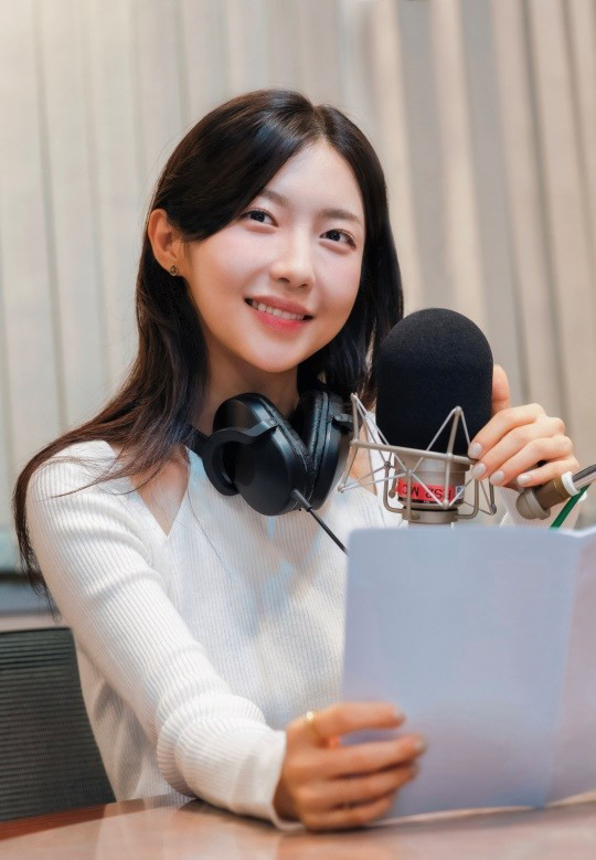 Joo Hyun-young 'Choi Hwa-jung's successor. If you weren't burdened, you'd be lying...'I want to be a DJ for 5 years' (1200 p.m.) 