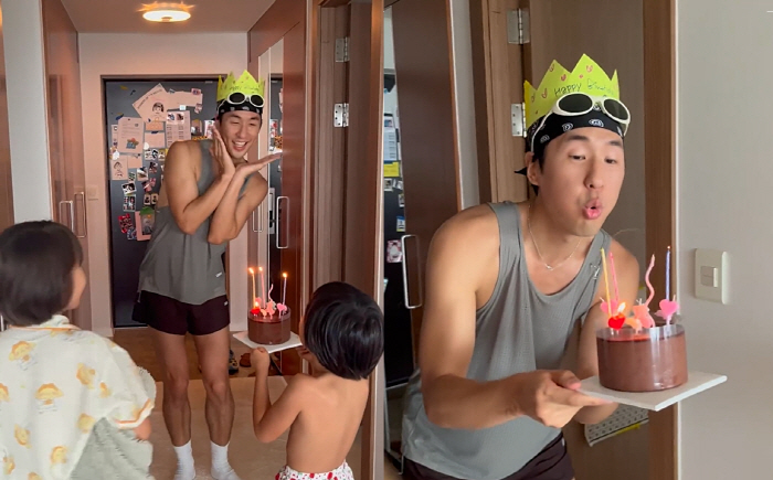 ♥MyQ Birthday Party with Kim Na-young and Two Kids 'Dear Uncle '