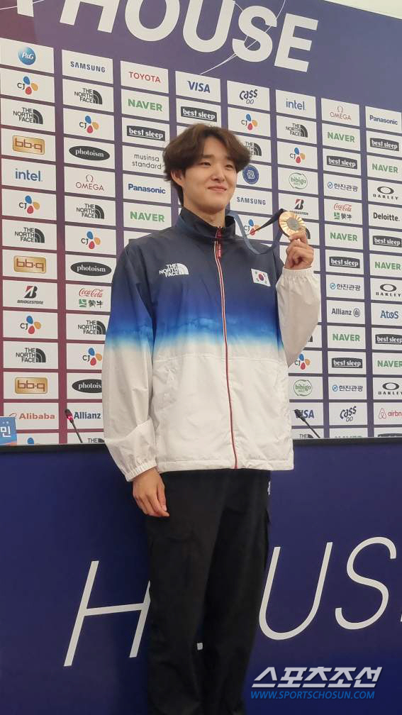 'Bronze medal'Kim Woo Min!'I'm so happy for the medal! Next time, a higher place'