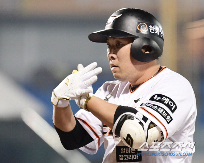 '2 Chihong'-'Left Inhwan's Rebellion Second place in batting average in the mid-to-late half of the opponent's season, 'The lineup that the opponent can't see lightly, the batters have gained strength.'