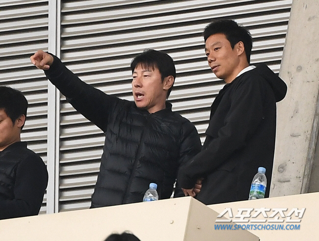  Yeom Ki-hoon, who came out of the well, joined Shin Tae-yong as Indonesia's offensive coach