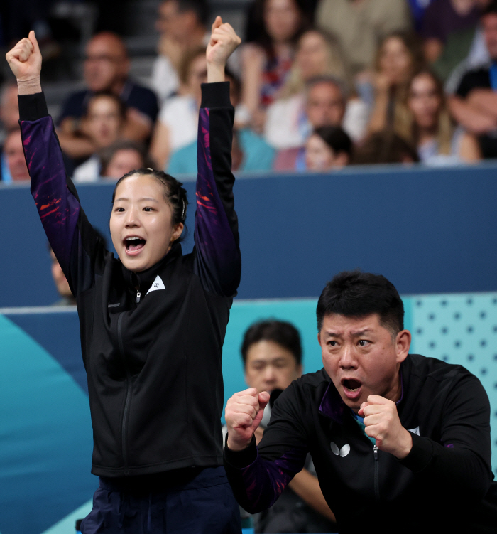 'Exhausted Shin Yu-bin, Precious Sisters'' Korean table tennis wins 3-1 over Brazil! advance to the quarterfinals 