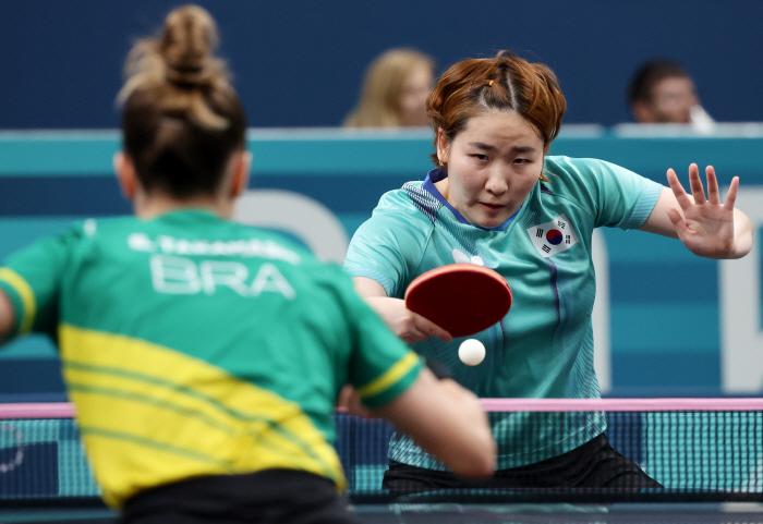 'Exhausted Shin Yu-bin, Precious Sisters'' Korean table tennis wins 3-1 over Brazil! advance to the quarterfinals 