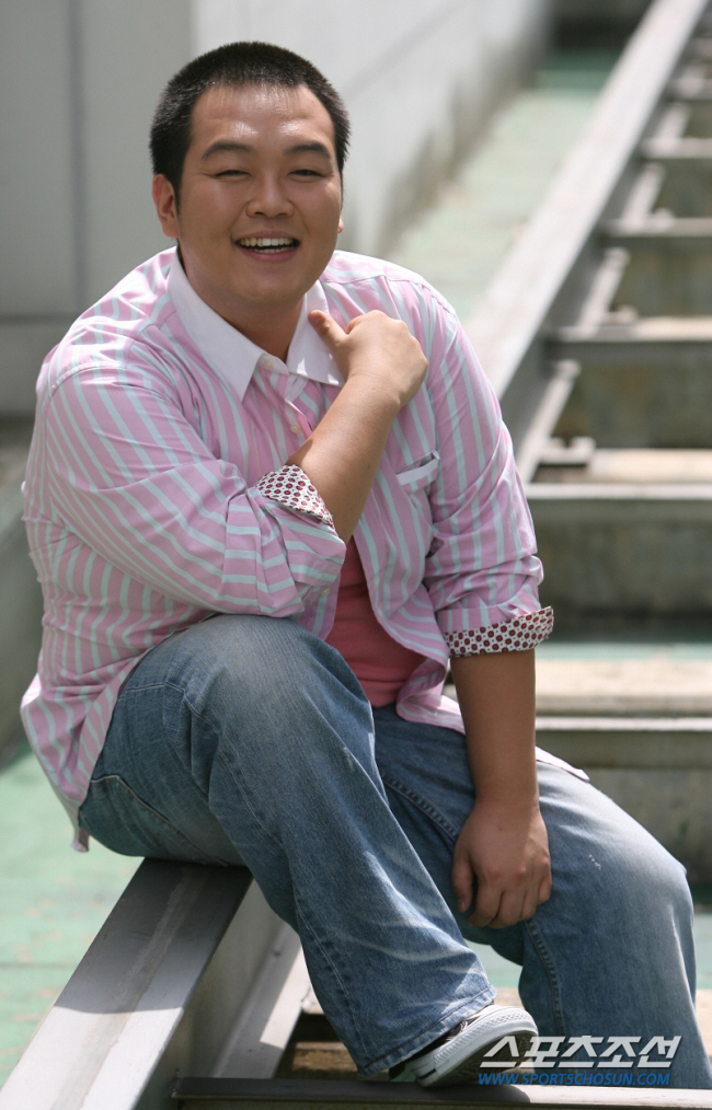  Lee Kun-joo will receive a new life as a shaman and set up a law school in Gangnam