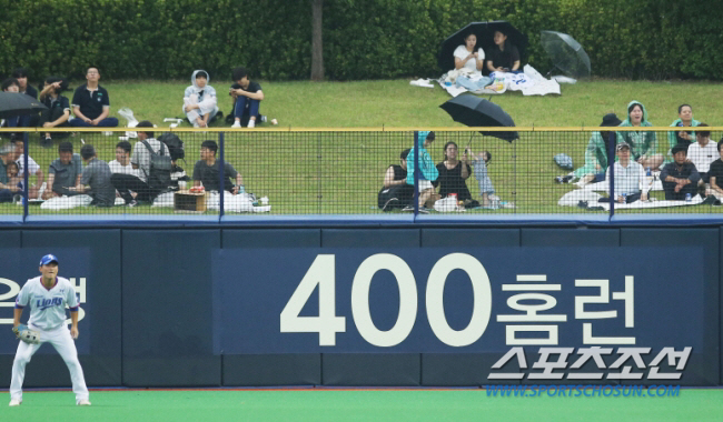 Director Lee Seung-yeop's remarks on his determination, Pohang's game, which has already lost its steam...Is this the answer