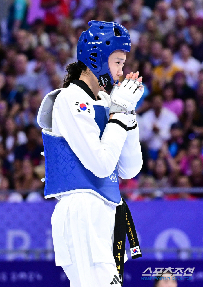 'World's 24th Unexpected Drama'Kim Yu-jin's 女 Taekwondo 57kg class Friday for the first time in 16 years!13 gold medals are the most ever in Korea 