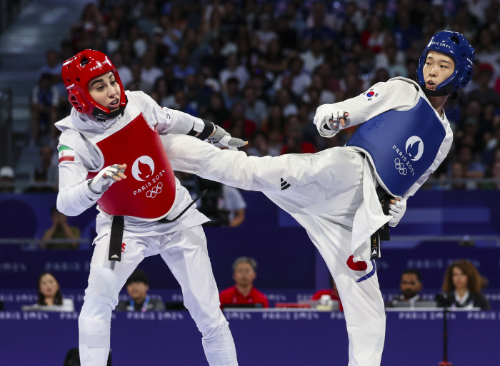 'World's 24th Unexpected Drama'Kim Yu-jin's 女 Taekwondo 57kg class Friday for the first time in 16 years!13 gold medals are the most ever in Korea 