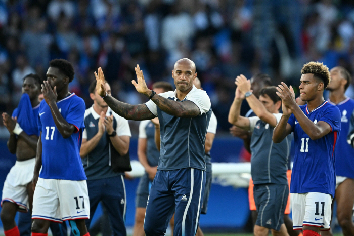 Heartbreaking pain → Thierry Henry holding back tears, 40 years of failure 'It wasn't the way we wanted it to be'