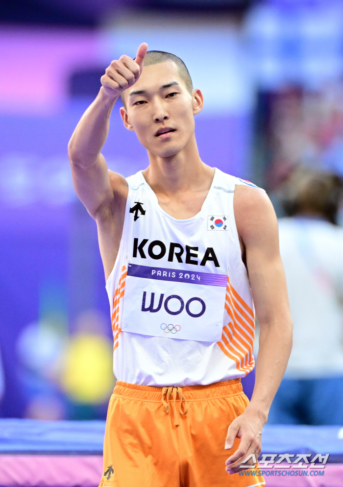 'Ah! 2m31' Smile Jumper Woo Sang-hyuk finishes 7th with 2m27, Korea Track & Field's first medal attempt 'Failed in the end'