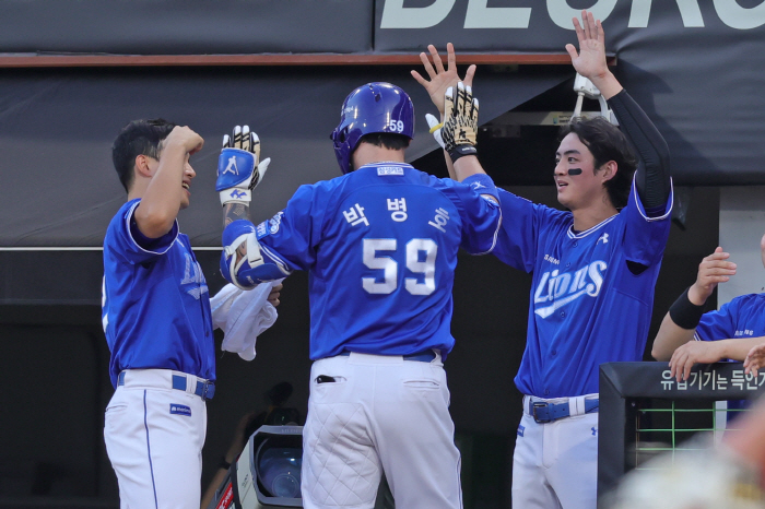 'Change the timing, ask your teammates'Final multi-homer in 739 days, lit up 'Big Bang' KT Jung Jo-joon in Daegu City