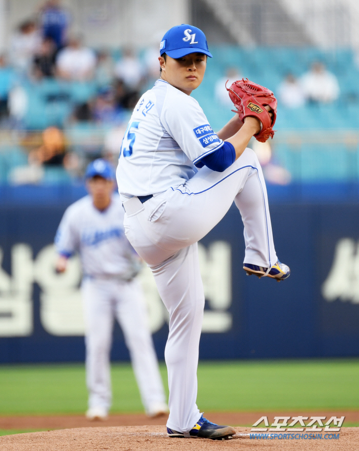 'One Month to Recovery' Samsung's starting lineup with emergency lights, left Seung-hyun left hamstring damage, 'ankle steel plate'Reyes minor