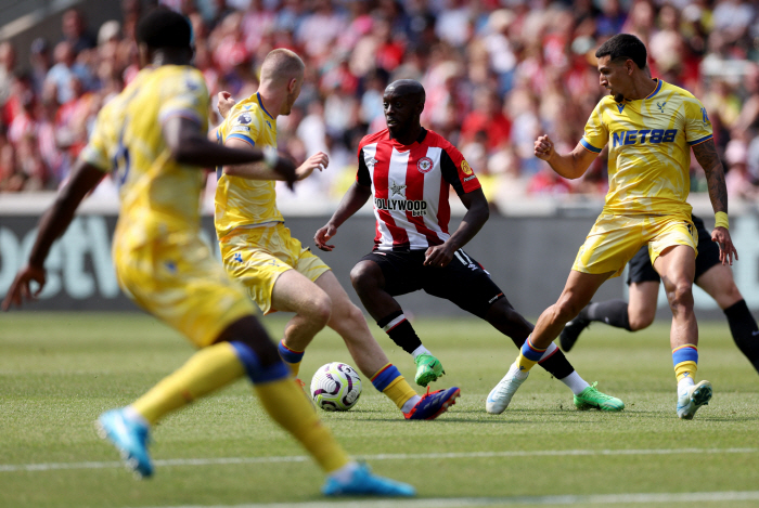 'Kim Ji-soo is absent' Brentford wins 2-1 over Crystal Palace... Japanese Kamada will play for 70 minutes