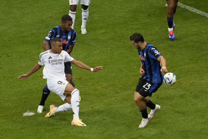 Are you sure you're at Mbappe? 'Galactico Nightmare' Real, which came to mind, collapsed to Lee Kang-in's friends...1-1 draw with Mallorca in the opening round