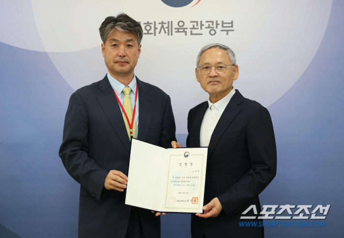 Kim Joong-heon, professor of Taekwondo at Yongin University, appointed as the new chairman of the Taekwondo Promotion Foundation