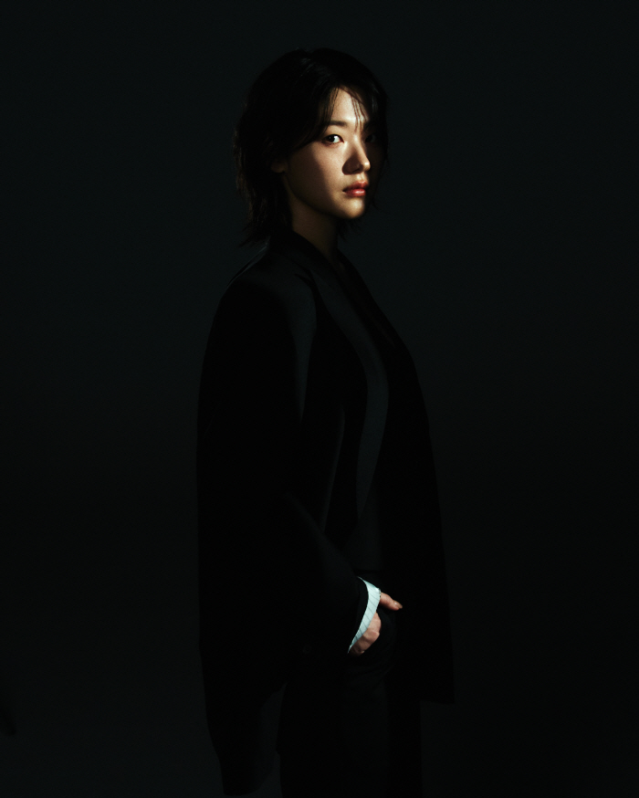 'The Tyrant'Cho Yoon-soo'I had long hair all my life, but I had to smoke a lot at first.'