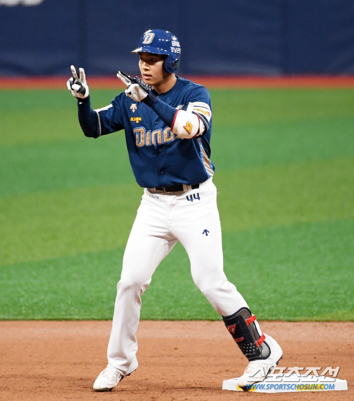 ''Kim Hyungjun 3 consecutive hits' NC finally won! Hanwha 82 rout 'Escape 11 consecutive losses' 