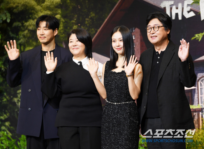  Yoon Kye-sang - Lee Jung-eun - Go Min-si - Kim Yoon-seok 'Fantastic chemistry'