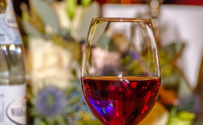 2nd generation daughter who drank juice 'Beetle Beetle', restaurant mistakenly serves wine