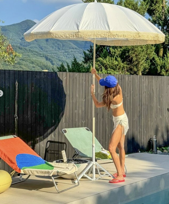 Chae Jung-an, 46 years old 'Waterbomb Goddess'Bikini appearance revealed'Bikini'