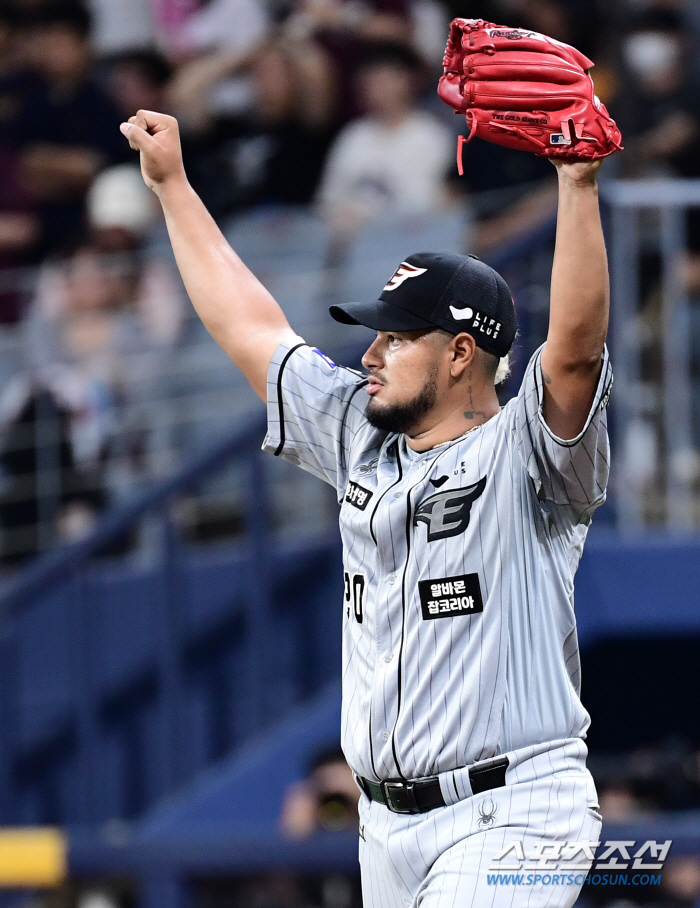 Hanwha's 5th starting pitcher, Kim Kyung-moon's player Yu-na 'Considering taking the mound on the 4th day for foreigners' 