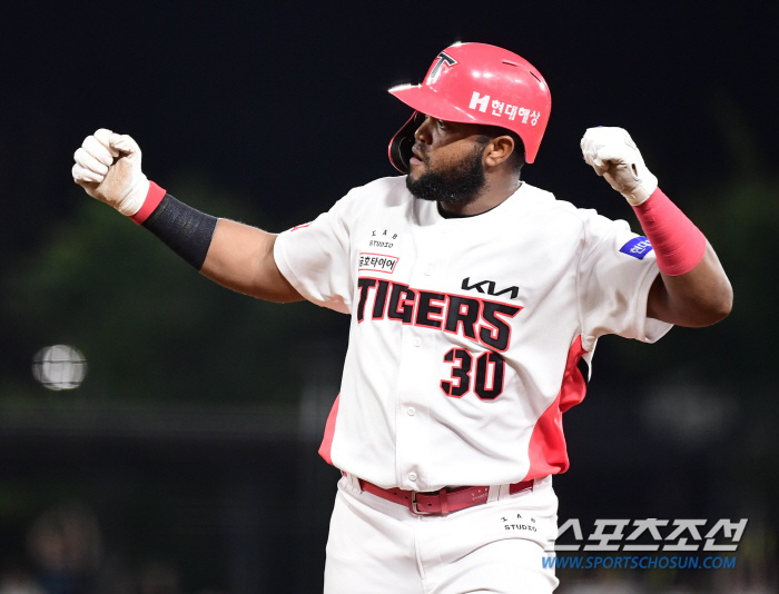 Kim Do Young skipped and Socrates → A timely two-run turnaround! KIA made 6 consecutive wins in the bottom of the 8th inning of 2G in a row. Lotte missing 'Tiger Trauma' 