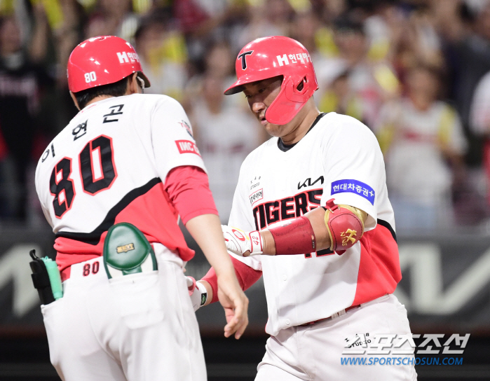 Kim Do Young skipped and Socrates → A timely two-run turnaround! KIA made 6 consecutive wins in the bottom of the 8th inning of 2G in a row. Lotte missing 'Tiger Trauma' 