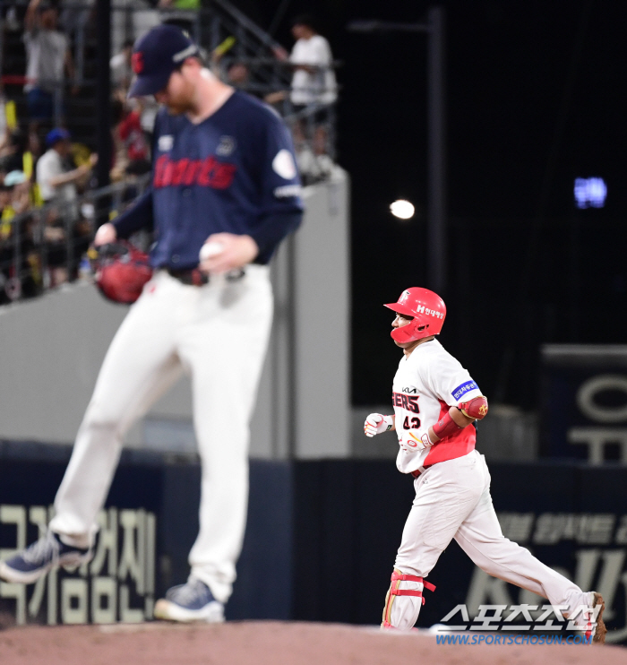 Kim Do Young skipped and Socrates → A timely two-run turnaround! KIA made 6 consecutive wins in the bottom of the 8th inning of 2G in a row. Lotte missing 'Tiger Trauma' 