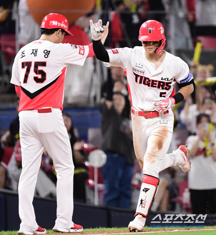 Kim Do Young skipped and Socrates → A timely two-run turnaround! KIA made 6 consecutive wins in the bottom of the 8th inning of 2G in a row. Lotte missing 'Tiger Trauma' 