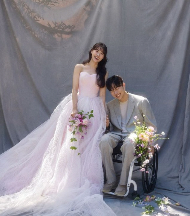 Song Ji-eun ♥ Park Wi-Fi, beauty, wedding pictorials of her own 'The greatest conviction of my life'