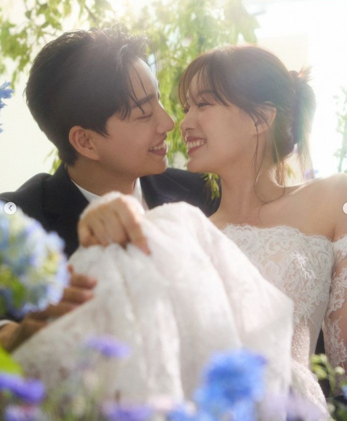 Song Ji Eun ♥ Park Wi 'I'll love you forever'Blessing' Wedding Photography