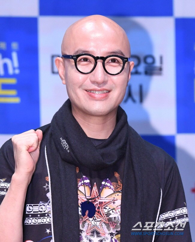 Hong Seok-cheon Warns of the Spread of Monkeypox 'Hope Your Relationship Be Safe' 