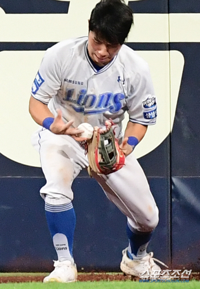 Kim Ji-chan, who saved the 'Juggling defense like a circus' team, concentrated on defense that saved a point (Daegu site)