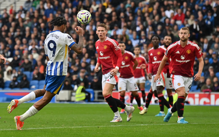 'No luck' Man U's 2nd goal scored by absurd 'Knees goal' → First loss of the season to the theater goal in 95 minutes