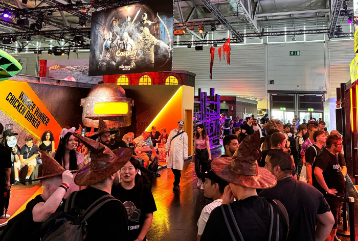 Krafton's 'Dark & Darker Mobile' is gaining huge popularity with more than 10,000 people experiencing it on Gamescom