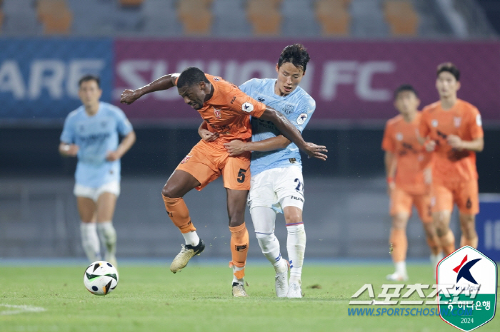 'Supercrack''Anderson 2 goals and 1 assist'Suwon FC wins 6-0 over Jeju!2 wins in a row. 3rd place. 