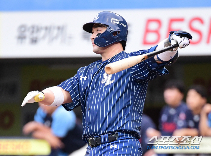 'Bro, I solved it today' Kang Min-ho's disappointed Park Byung-ho, full base hit '4 RBIs  2 RBIs'