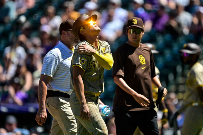 Is Kim Ha Sung coming back on time? Hit-and-tear training is not yet...Replacement shortstop hits 5G in a row, 'Shoulder accurate and bad pioneering'