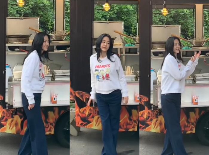 The wave dance that Ko Hyunjung rolls..Kang Min-kyung's gift is full of excitement