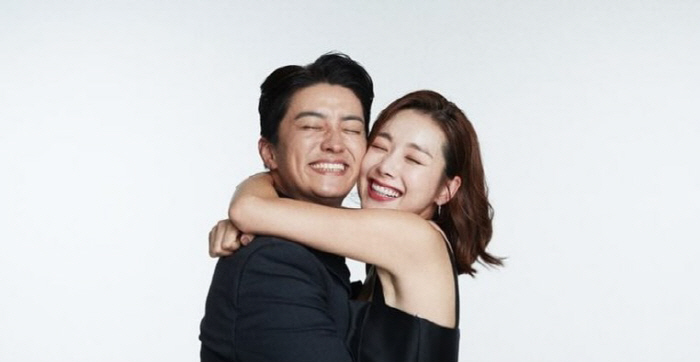 So Yi-hyun ♥ In Kyo-jin 'Birthday by a day's difference' There's no such thing as a couple