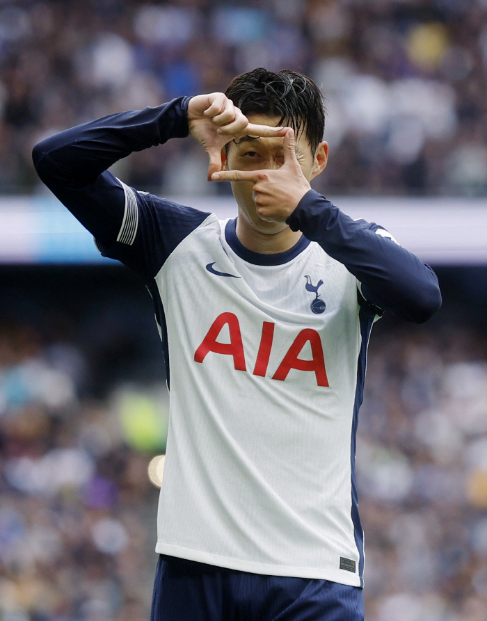 Son Heung-min selected the best 'Winger' after the best '7' in Tottenham's history