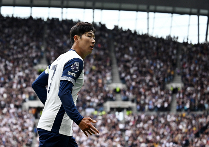 Son Heung-min selected the best 'Winger' after the best '7' in Tottenham's history