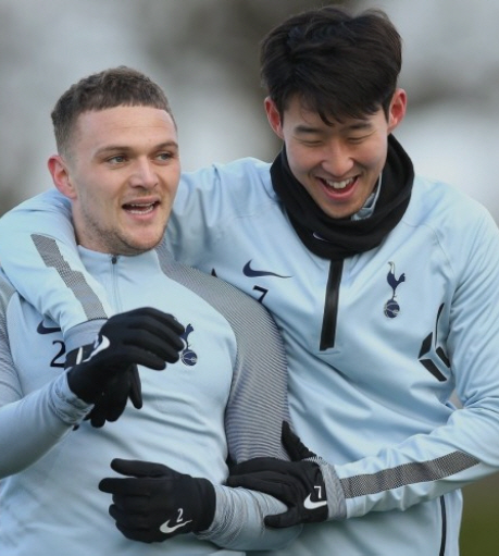 Tottenham's old best friend, 34-year-old 英 team 'Retired'Thank you'