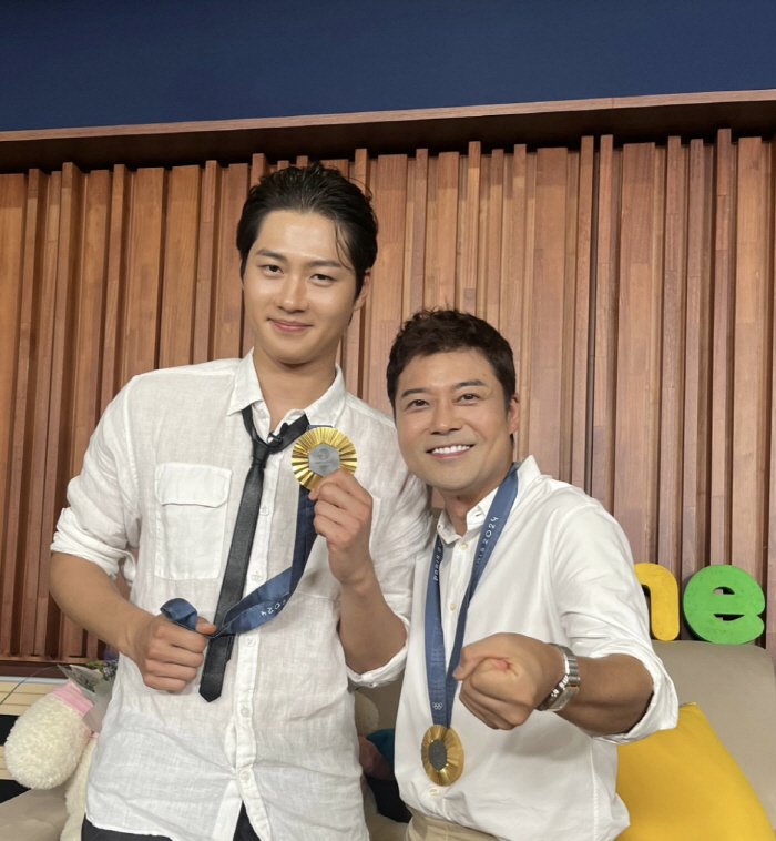 192cm Oh Sang-wook, Jeon Hyun-moo and exciting height difference..My face is the size of a fist