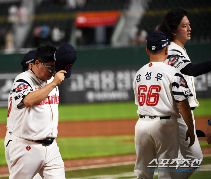 Director Kim Tae-hyung and Kim Won-joong, who won but became hardened...'Winning Series after 5 hours and 30 minutes of right-handed blood fight'