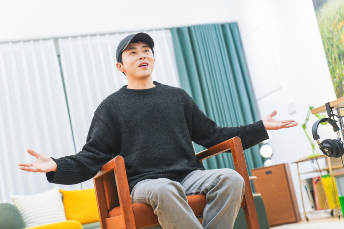 'New singer Cho Jung-seok' Debuted today (30th) ♥ Spider → IU, 99s'20 Year's special human connection all out'